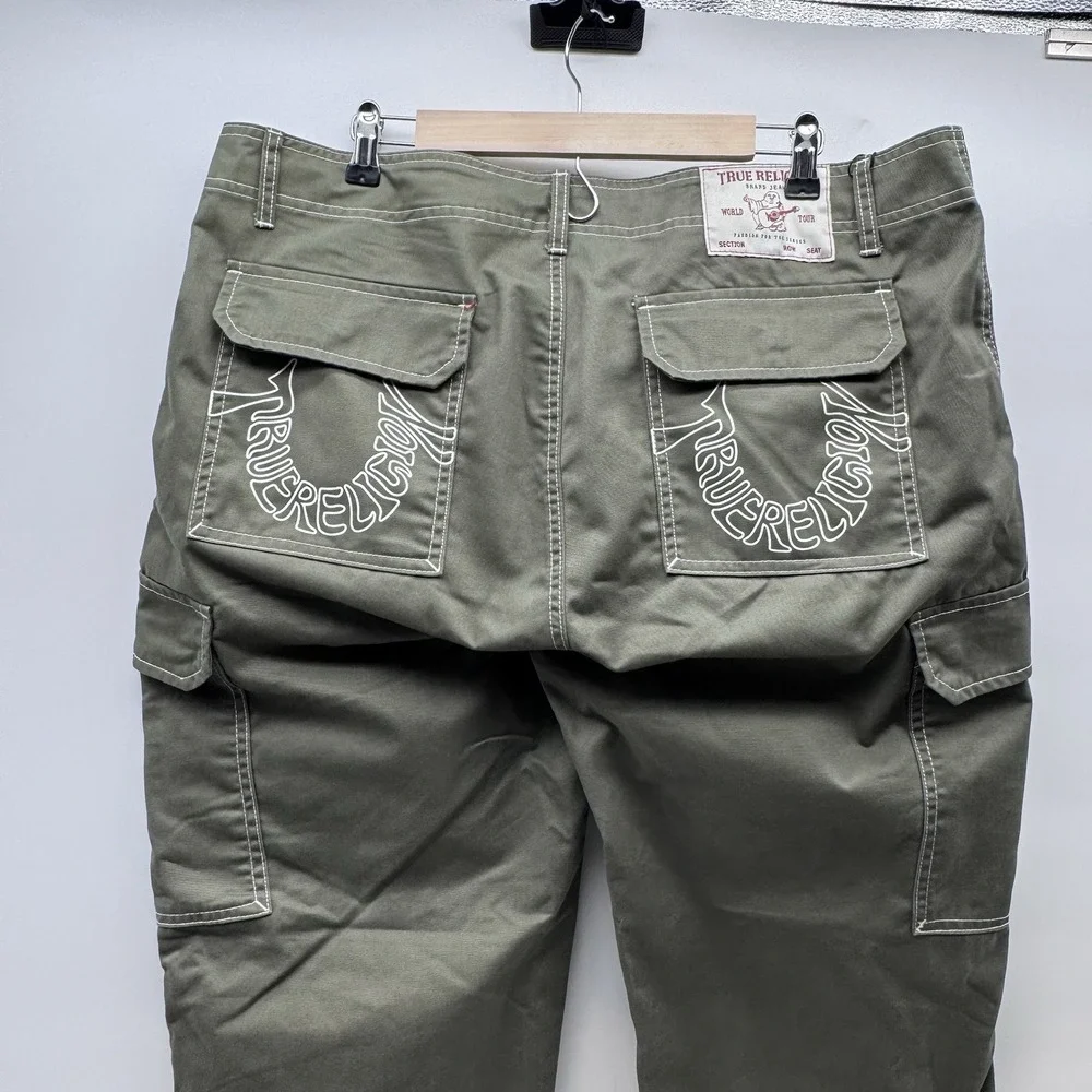 True Religion Cargo Pants Men's 36 Kalamata Green Style 700820 MSRP $169 NWT
